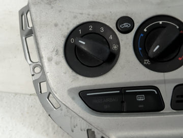 2013-2014 Ford Focus Climate Control Module Temperature AC/Heater Replacement P/N:E1062773 Fits Fits 2013 2014 OEM Used Auto Parts