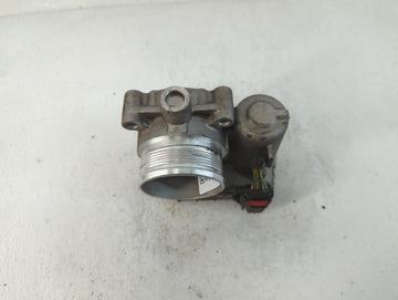 2012-2013 Ford Focus Throttle Body P/N:CM5E 9F991 AD Fits Fits 2012 2013 2014 2015 2016 2017 OEM Used Auto Parts
