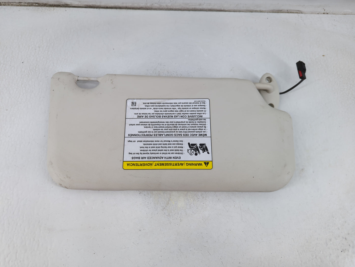 2013-2018 Ford Focus Sun Visor Shade Replacement Passenger Right Mirror Fits Fits 2013 2014 2015 2016 2017 2018 OEM Used Aut
