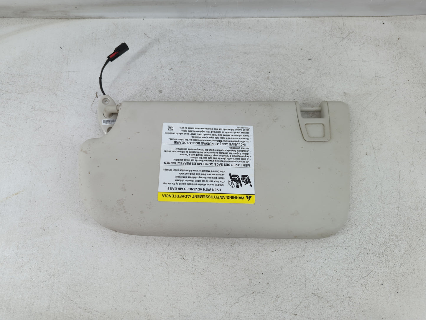 2012-2013 Ford Focus Sun Visor Shade Replacement Passenger Right Mirror Fits Fits 2012 2013 OEM Used Auto Parts - Oemusedaut