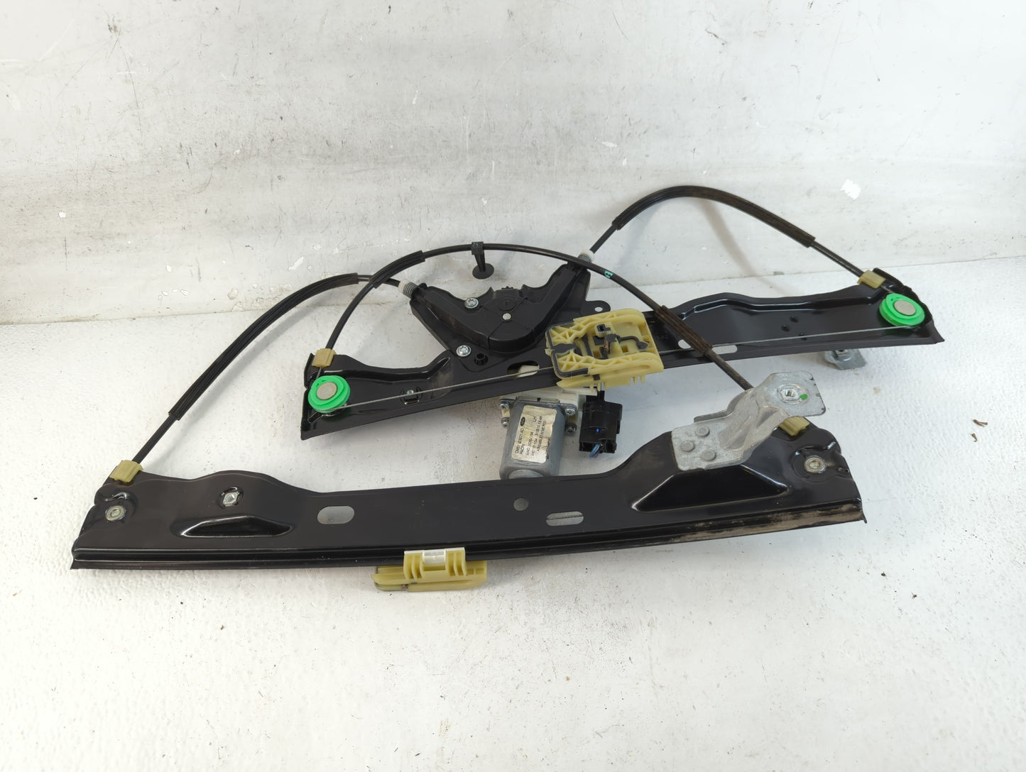 2012-2018 Ford Focus Driver Left Front Window Regulator 917156 - Oemusedautoparts1.com