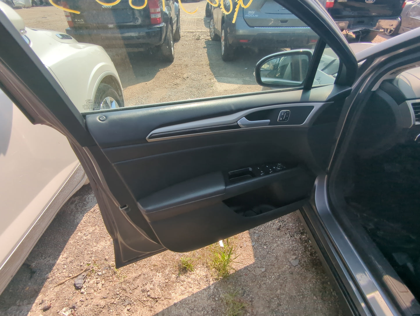 2013 Ford Fusion Front Left Driver Interior Door Panel Trim - Oemusedautoparts1.com