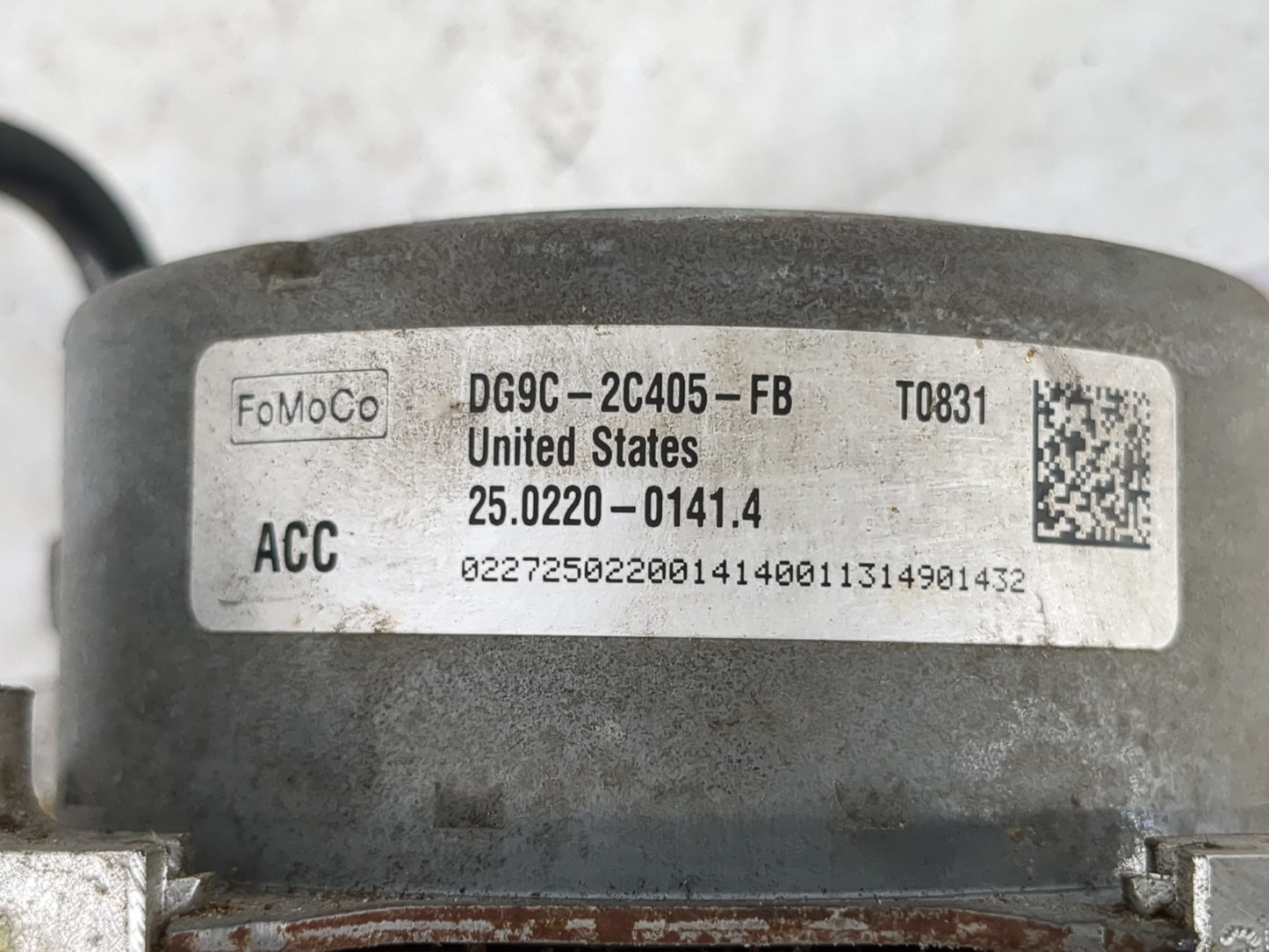 2013 Ford Fusion ABS Pump Control Module Replacement P/N:DG9C-2C405-FB Fits OEM Used Auto Parts - Oemusedautoparts1.com
