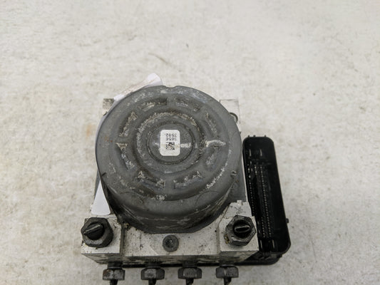 2013 Ford Fusion ABS Pump Control Module Replacement P/N:DG9C-2C405-FB Fits OEM Used Auto Parts