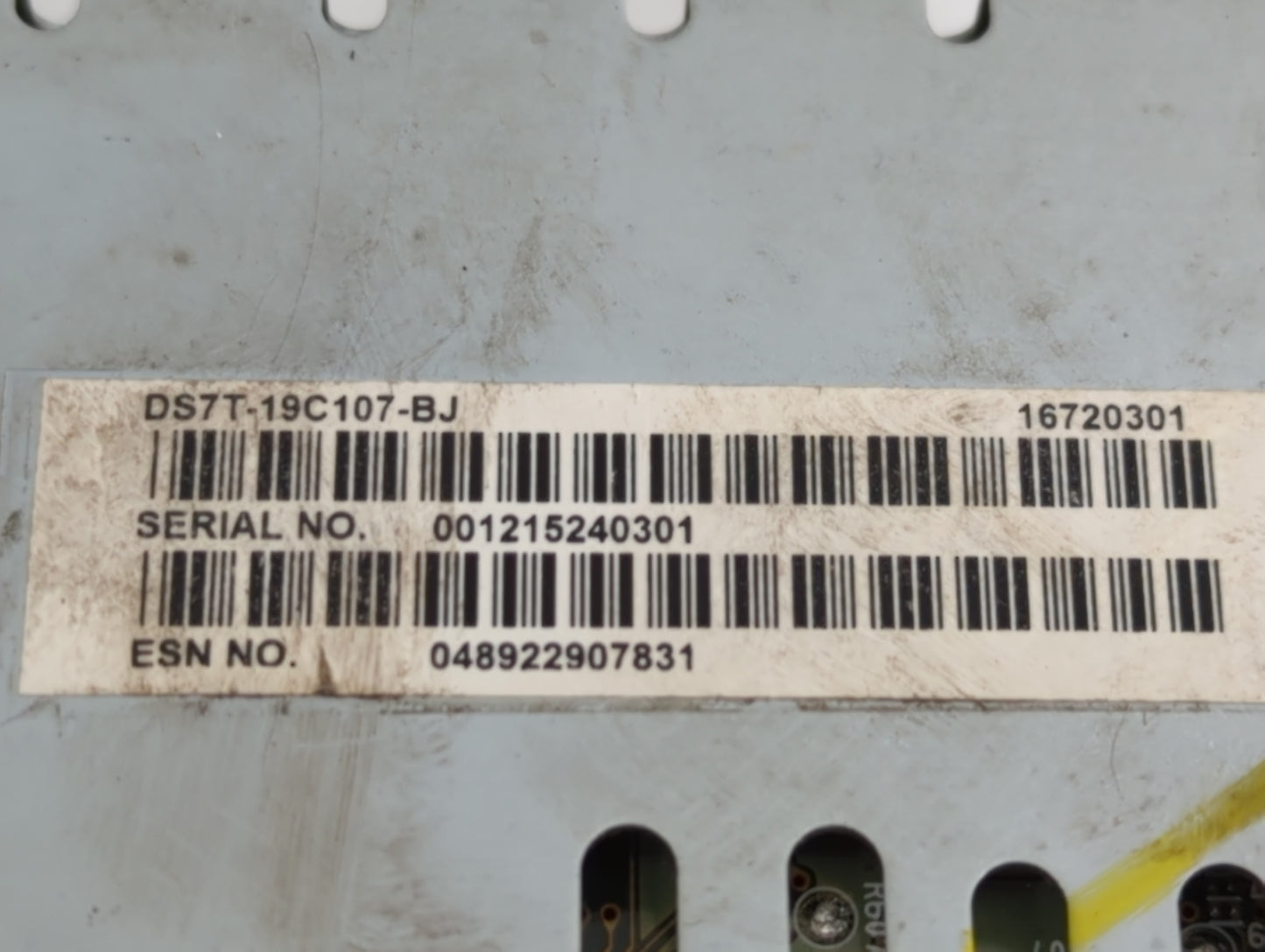 2013-2015 Ford Fusion Radio AM FM Cd Player Receiver Replacement P/N:DS7T-19C107-BJ Fits Fits 2013 2014 2015 OEM Used Auto P
