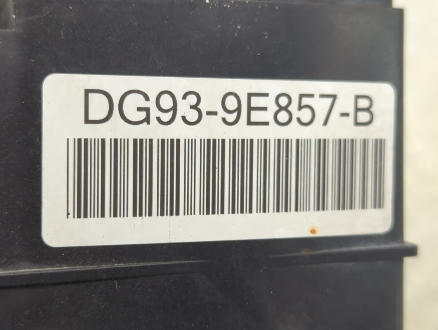 2013 Ford Fusion Fuel Vapor Charcoal Canister 1389789 - Oemusedautoparts1.com