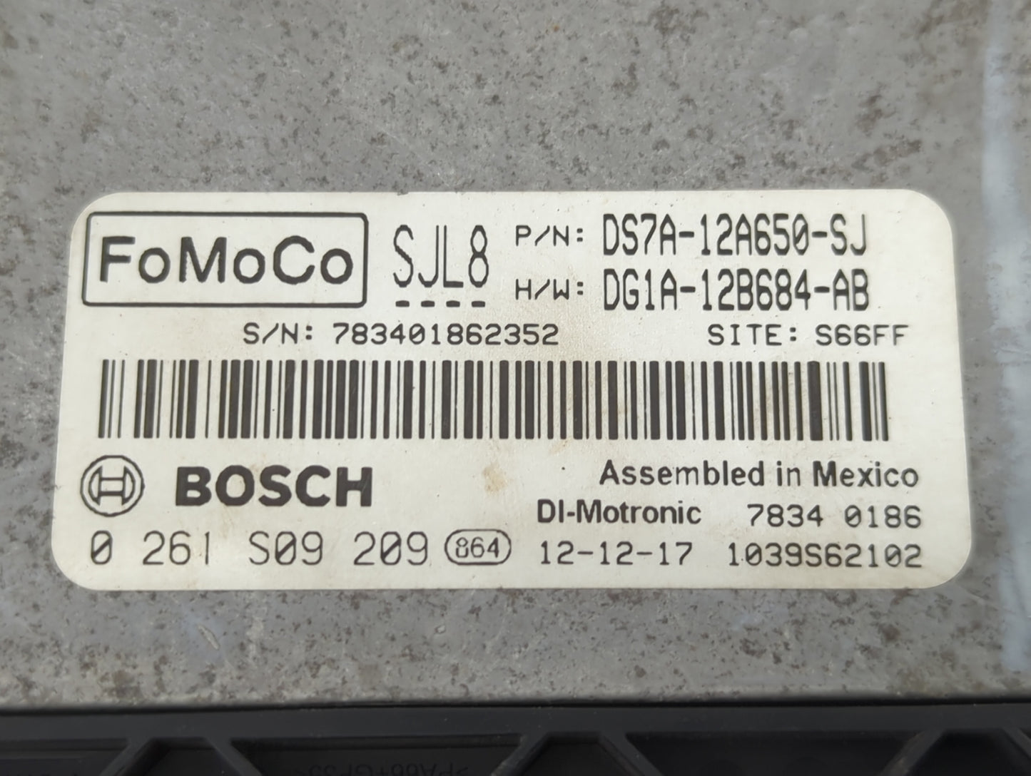 2013 Ford Fusion PCM Engine Control Computer ECU ECM PCU OEM P/N:DS7A-12A650-SJ DG1A-12B684-AB, 0261S09209 Fits OEM Used Aut