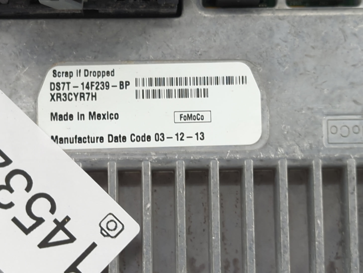 2013-2016 Ford Fusion Information Display Screen - Oemusedautoparts1.com