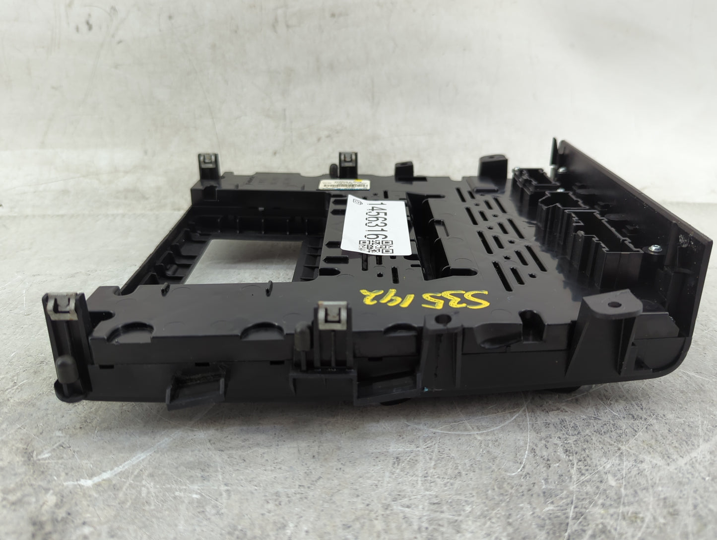 2013-2013 Ford Fusion Radio Control Panel - Oemusedautoparts1.com