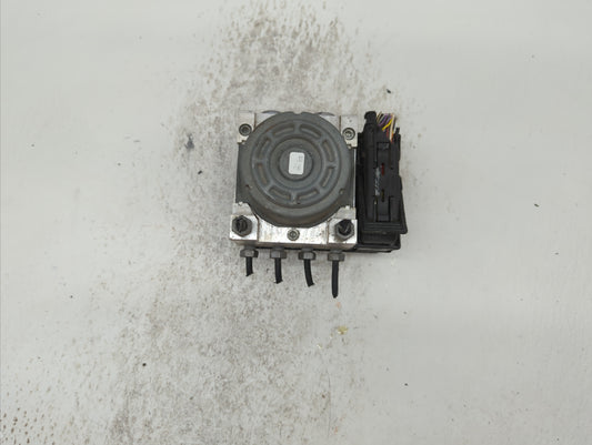 2013 Ford Fusion ABS Pump Control Module Replacement P/N:DG9C-2C405-FB Fits OEM Used Auto Parts