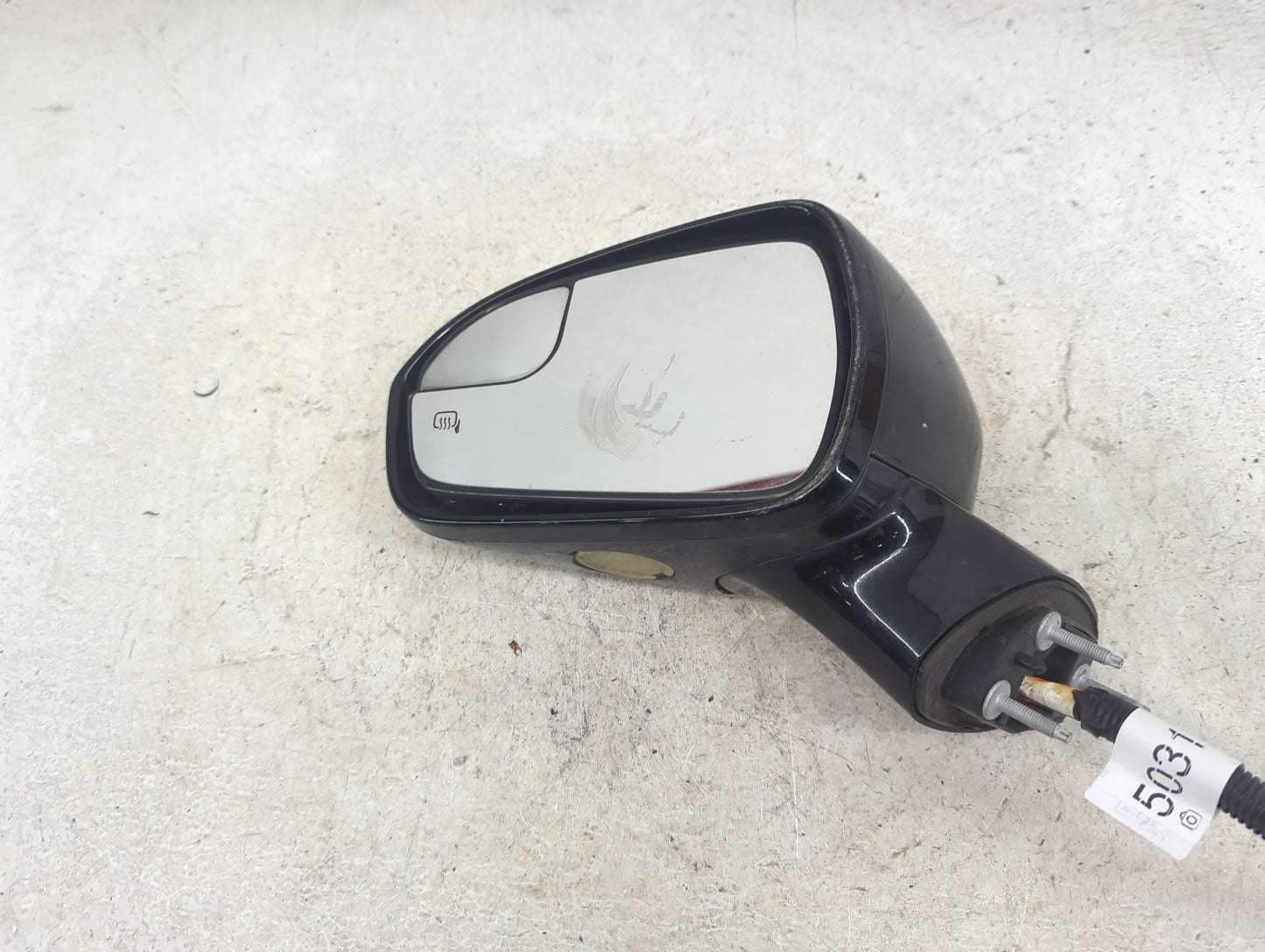 2013-2014 Ford Fusion Driver Side View Mirror - Left Door Mirror OEM Used - Oemusedautoparts1.com