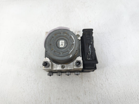 2013 Ford Fusion ABS Pump Control Module Replacement P/N:DG9C-2C405-FB Fits OEM Used Auto Parts