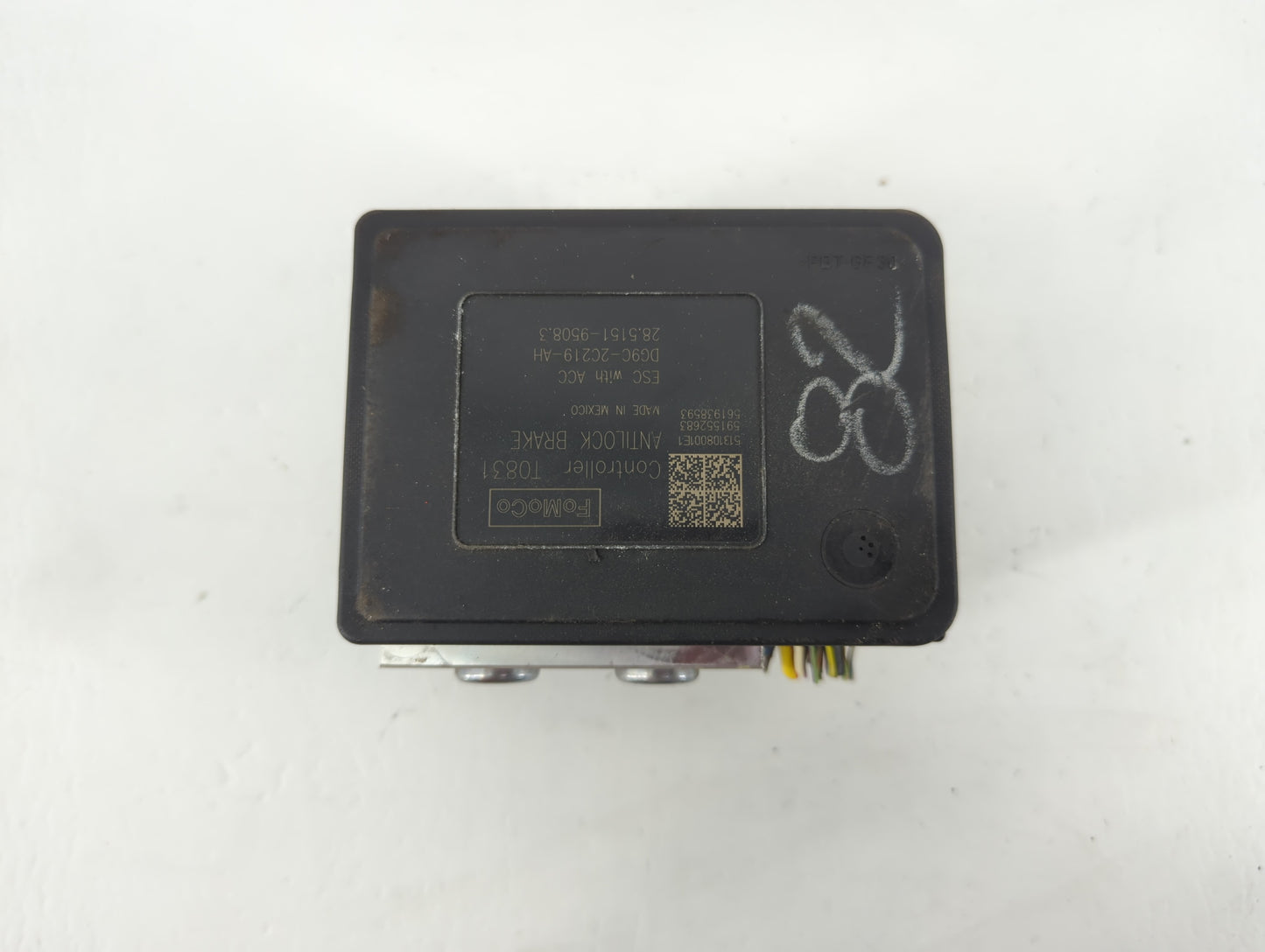 2013 Ford Fusion ABS Pump Control Module Replacement P/N:DG9C-2C405-AH Fits OEM Used Auto Parts - Oemusedautoparts1.com