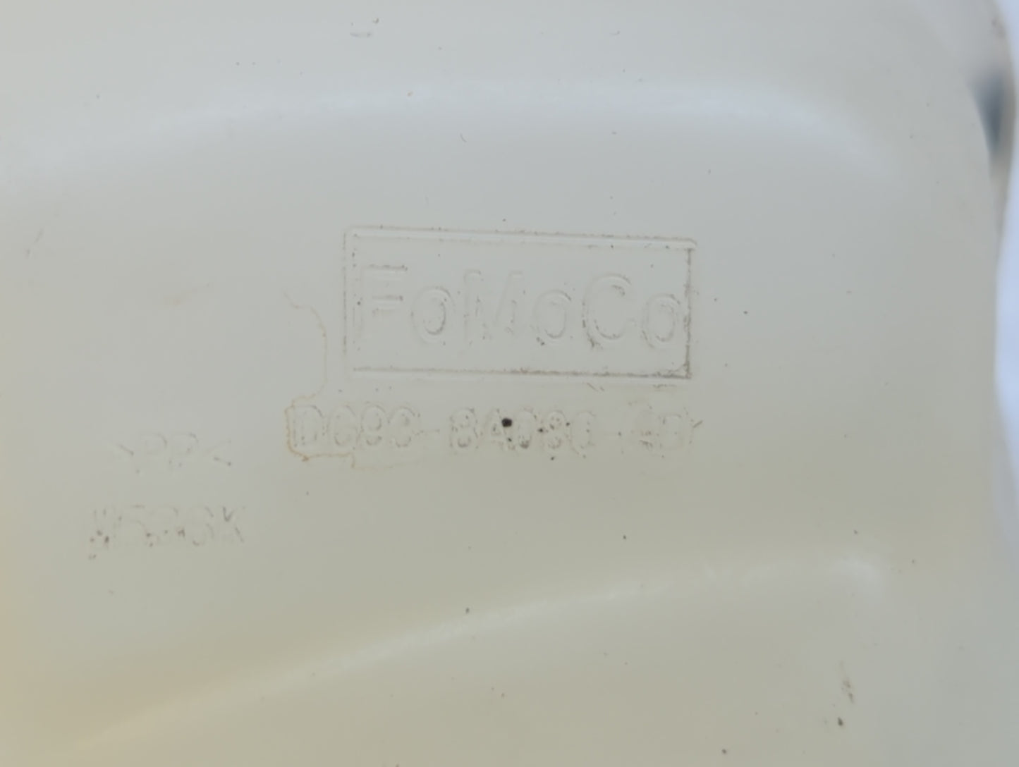 2013-2016 Ford Fusion Radiator Coolant Overflow Expansion Tank Bottle 801495 - Oemusedautoparts1.com