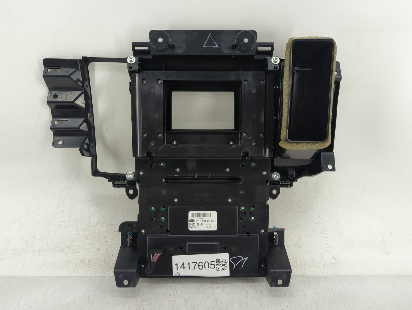 2013-2013 Ford Taurus Radio Control Panel - Oemusedautoparts1.com
