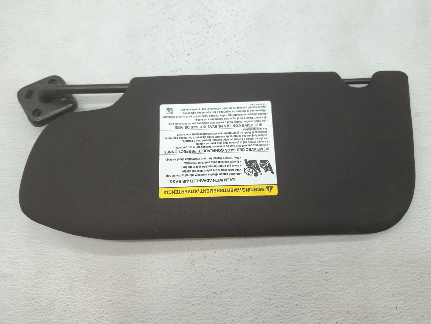 2013-2019 Ford Taurus Sun Visor Shade Replacement Passenger Right Mirror Fits OEM Used Auto Parts - Oemusedautoparts1.com