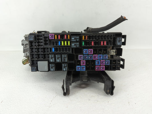 2013-2016 Ford Taurus Fusebox Fuse Box Panel Relay Module P/N:DG1T-14A003-BA Fits Fits 2013 2014 2015 2016 OEM Used Auto Parts