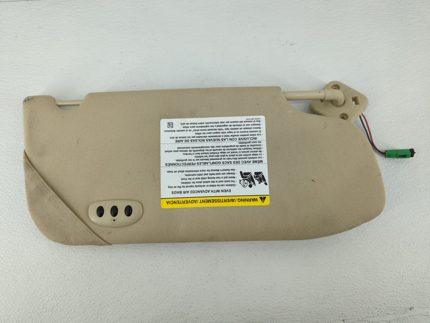 2013-2019 Ford Taurus Sun Visor Shade Replacement Passenger Right Mirror Fits OEM Used Auto Parts - Oemusedautoparts1.com