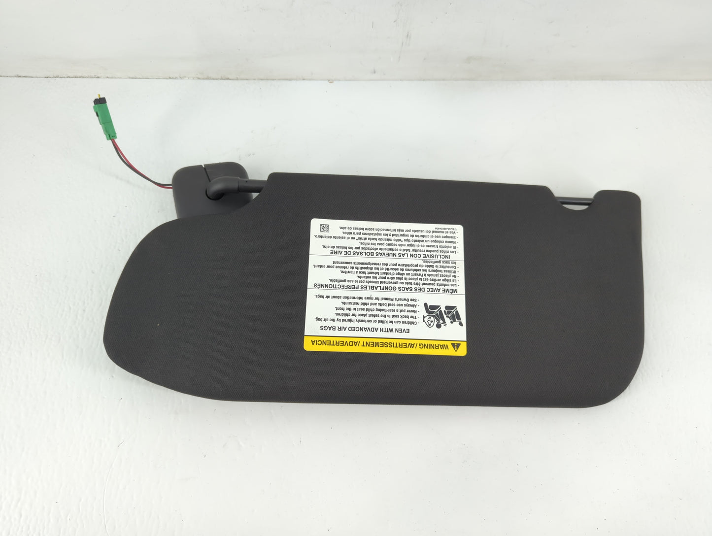 2013-2019 Ford Taurus Sun Visor Shade Replacement Passenger Right Mirror Fits OEM Used Auto Parts - Oemusedautoparts1.com