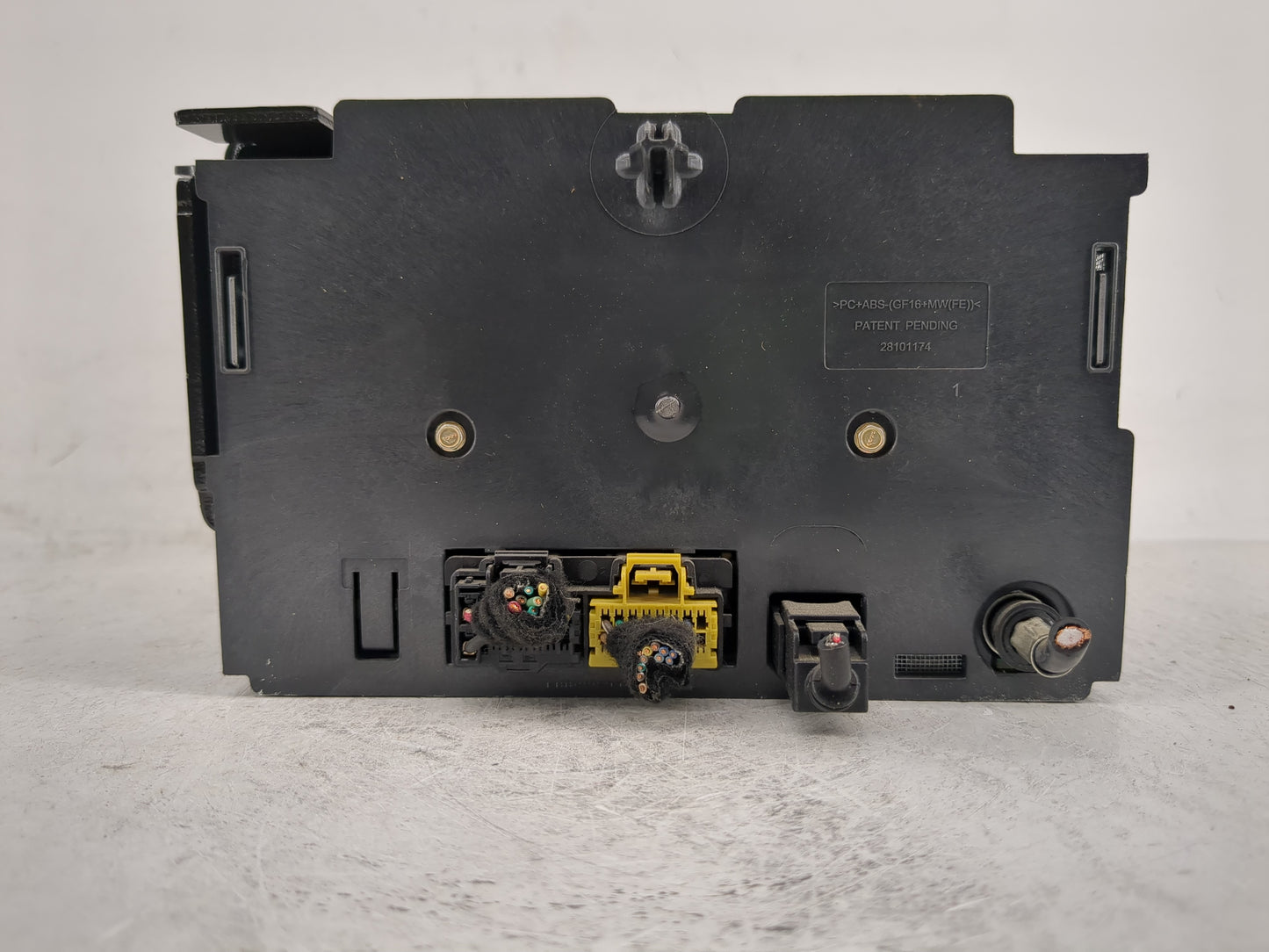 2010-2013 Gmc Sierra 1500 Radio AM FM Cd Player Receiver Replacement P/N:20934593 Fits OEM Used Auto Parts - Oemusedautopart