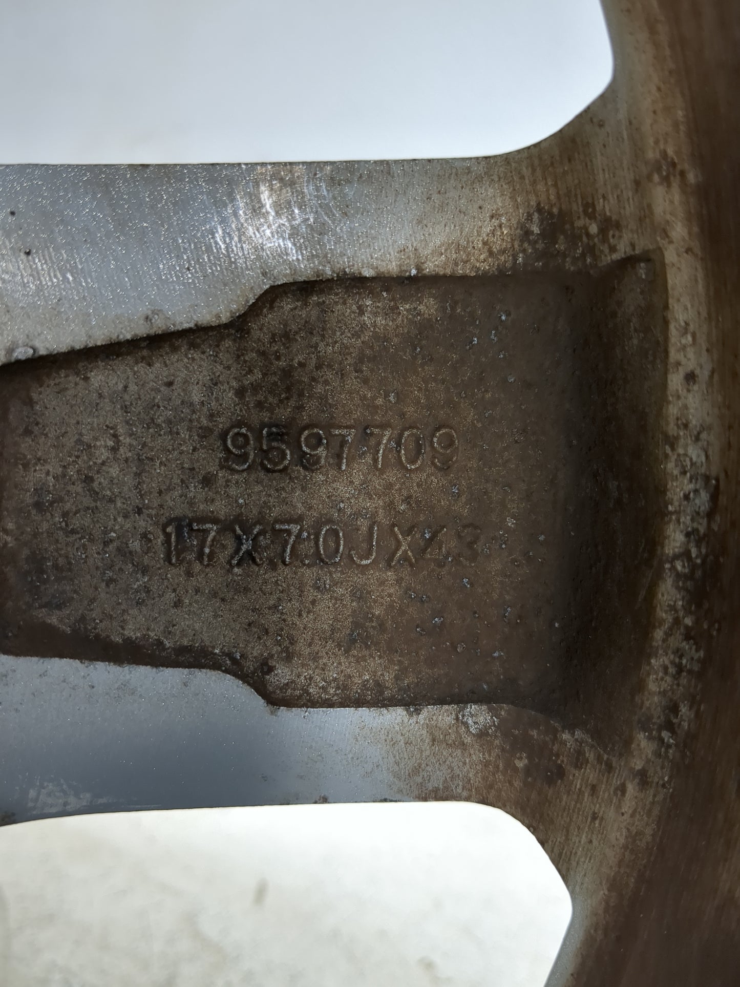 2010-2013 Gmc Terrain Oem Wheel Rim - Oemusedautoparts1.com