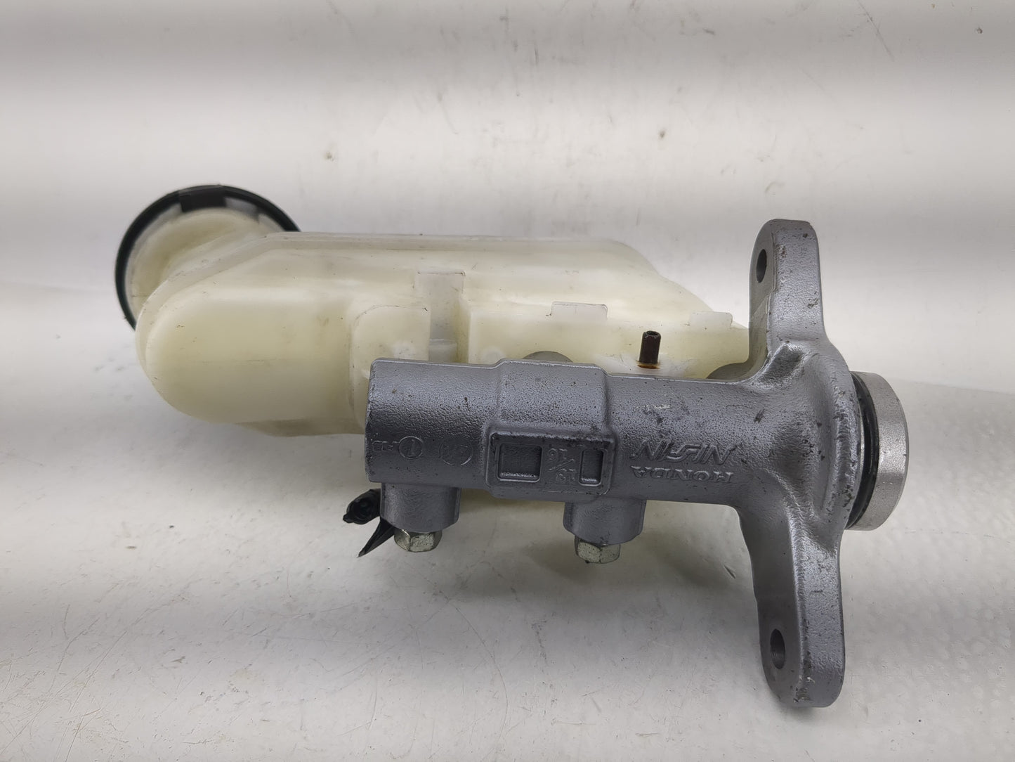 Honda Accord Brake Master Cylinder - Oemusedautoparts1.com