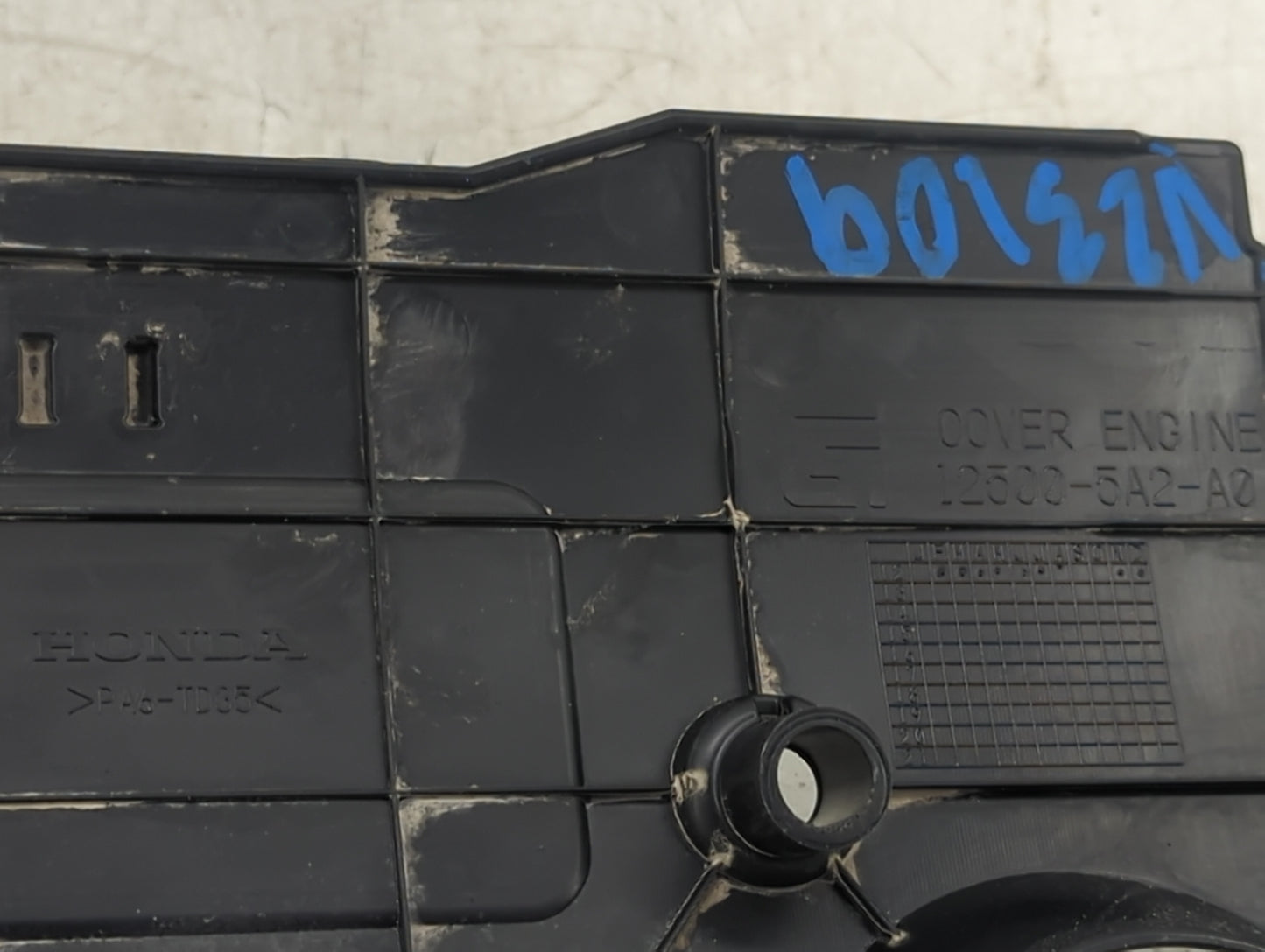 2013 Honda Accord Engine Cover - Oemusedautoparts1.com