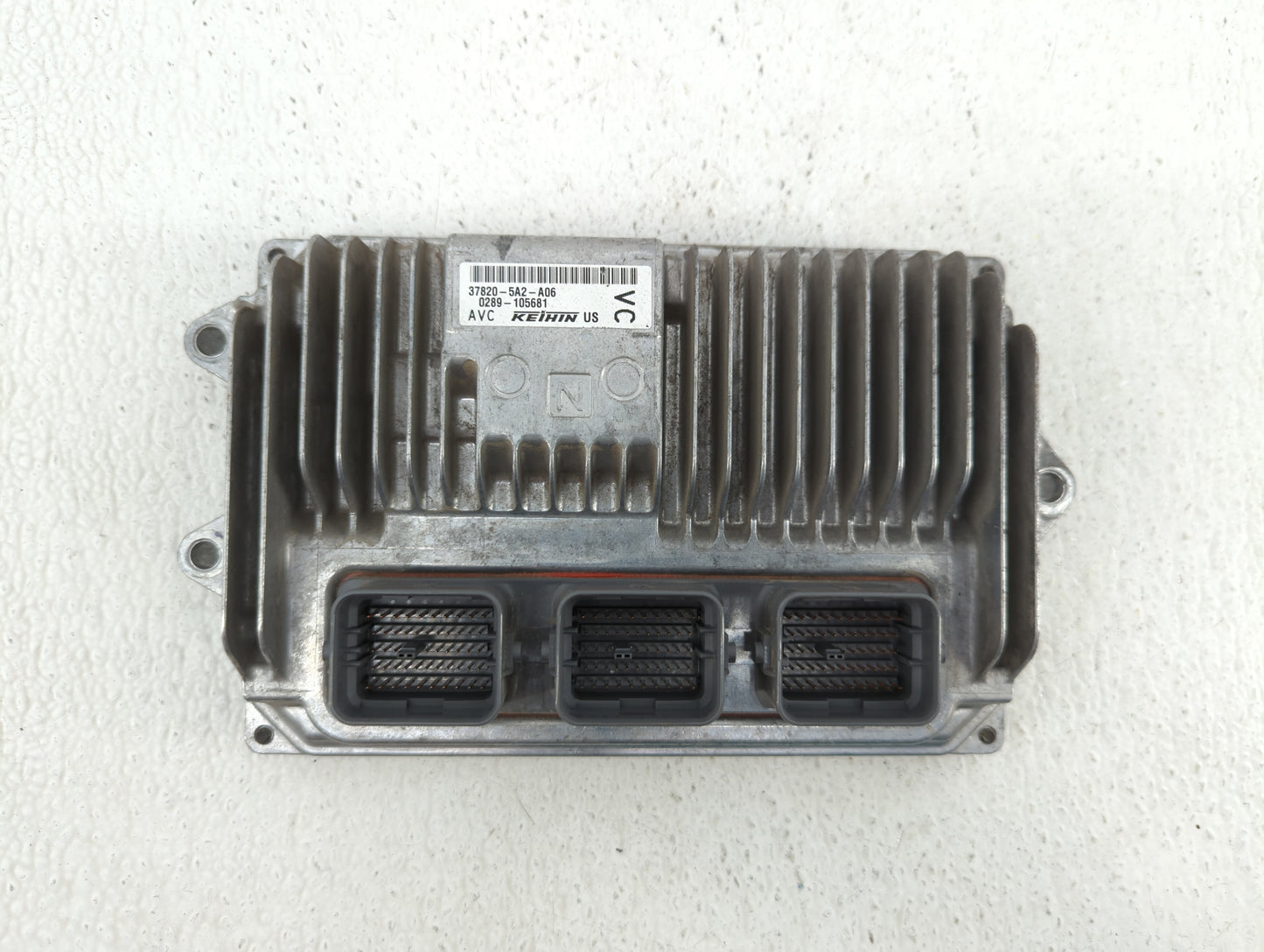 2013 Honda Accord PCM Engine Control Computer ECU ECM PCU OEM P/N:37820-5A2-A06 37820-5A2-A05 Fits OEM Used Auto Parts - Oem