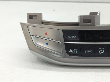 2013-2015 Honda Accord Climate Control Module Temperature AC/Heater Replacement P/N:79600T2FA611M1 Fits Fits 2013 2014 2015 OEM Used Auto Parts