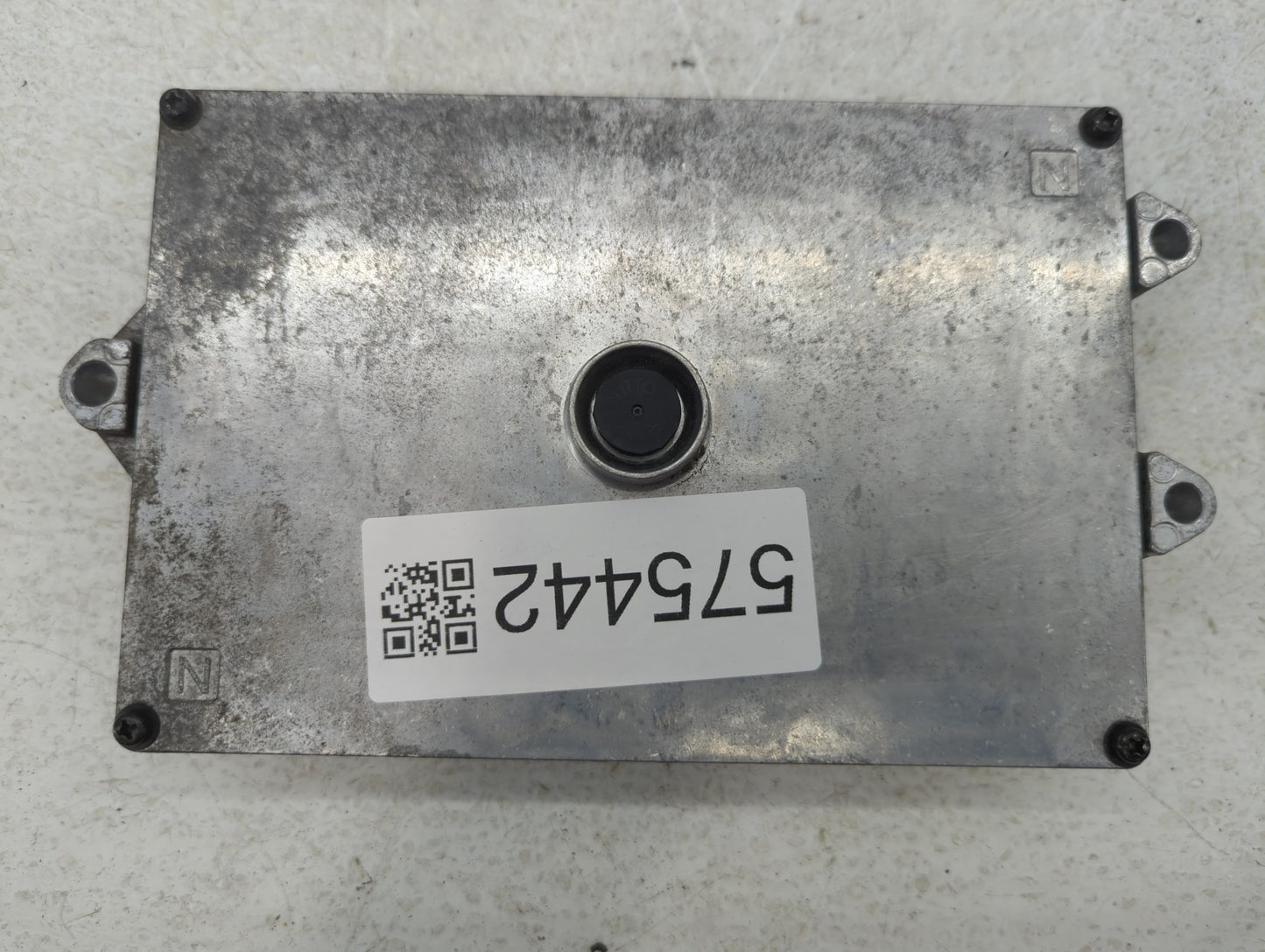 2013 Honda Accord PCM Engine Control Computer ECU ECM PCU OEM P/N:37820-5A2-A68 37820-5A2-A41 Fits OEM Used Auto Parts - Oem