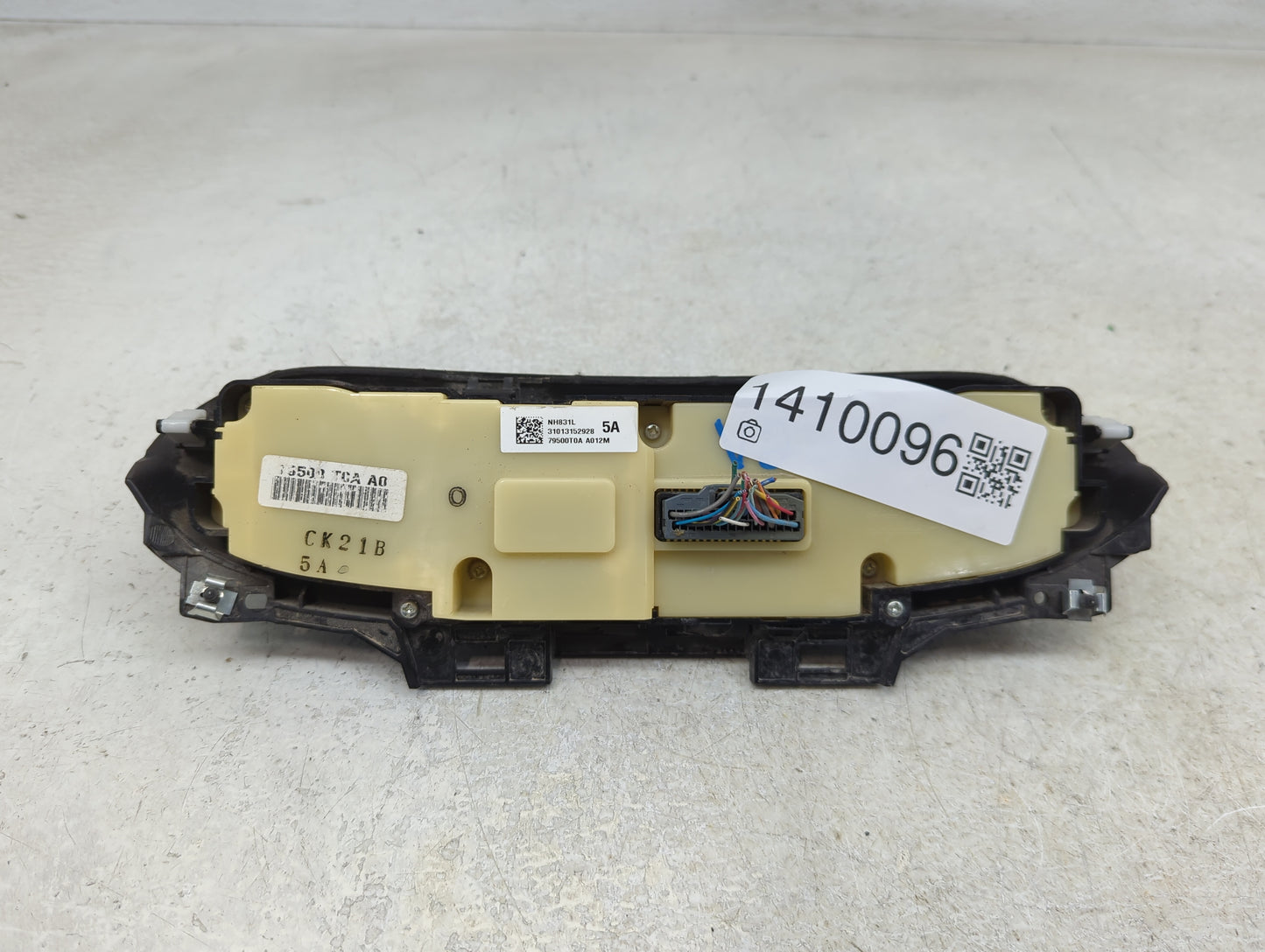 2013-2014 Honda Cr-V Climate Control Module Temperature AC/Heater Replacement P/N:79500T0A A012M 79500 T0A A0 Fits Fits 2013