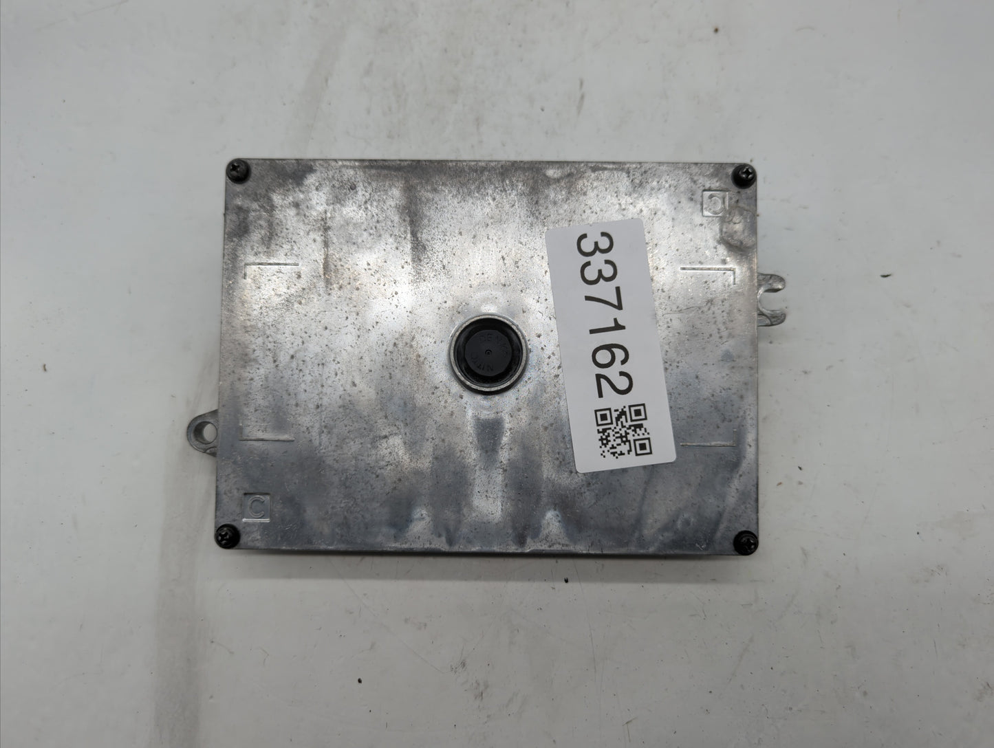 2012-2014 Honda Cr-V PCM Engine Control Computer ECU ECM PCU OEM P/N:37820-R5A-A55 37820-R5A-A56 Fits Fits 2012 2013 2014 OE