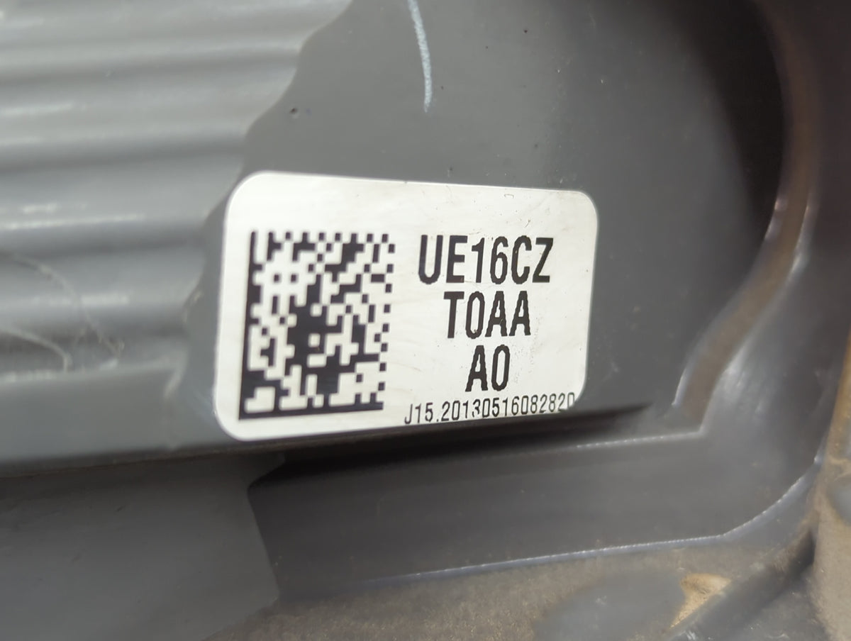 2013 Honda Crv Tail Light Assembly Driver Left OEM P/N:UE16CZT0AAA0 Fits Fits 2012 2014 OEM Used Auto Parts - Oemusedautopar