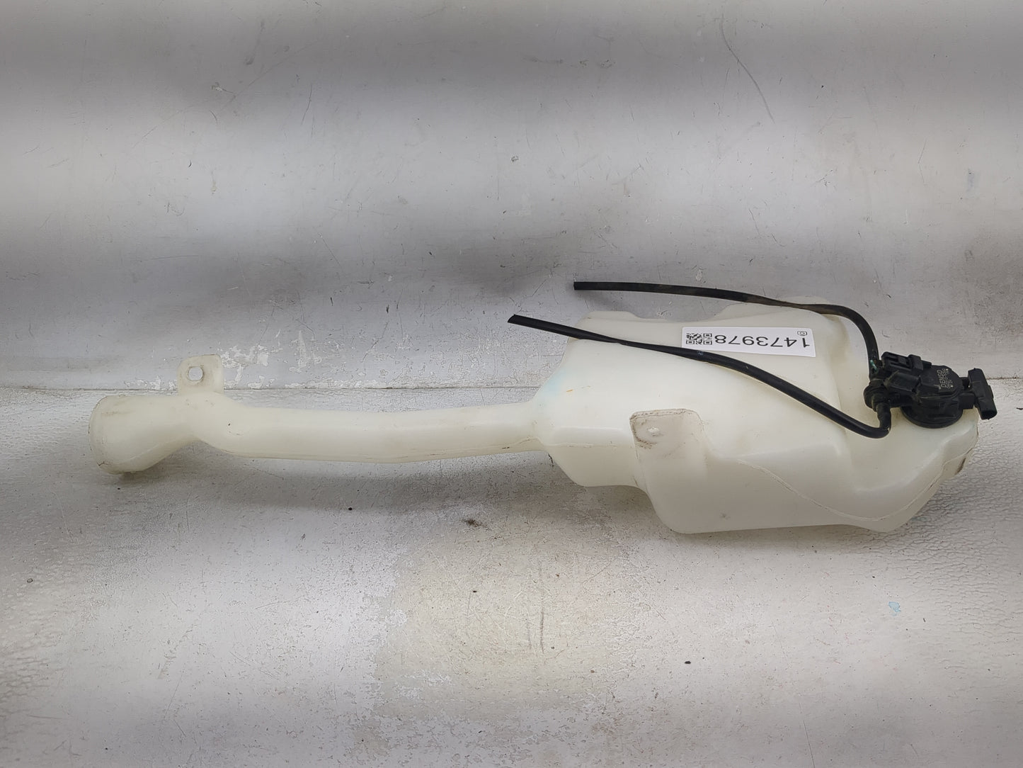 2011-2017 Honda Odyssey Windshield Washer Fluid Reservoir Bottle Oem 1473978 - Oemusedautoparts1.com