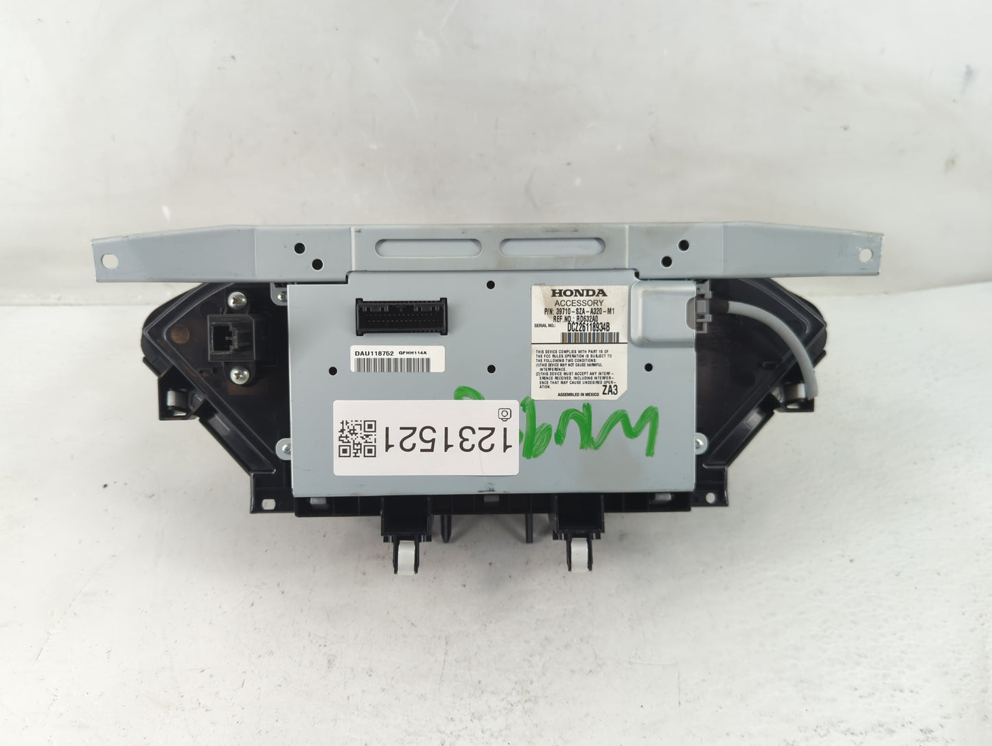 2013 Honda Pilot Instrument Cluster Speedometer Gauges P/N:39710-SZA-A320-M1 Fits OEM Used Auto Parts - Oemusedautoparts1.co