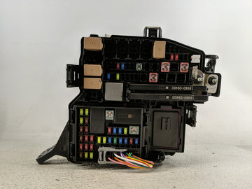 2012-2013 Hyundai Accent Fusebox Fuse Box Panel Relay Module P/N:91220R5120MB Fits Fits 2012 2013 OEM Used Auto Parts