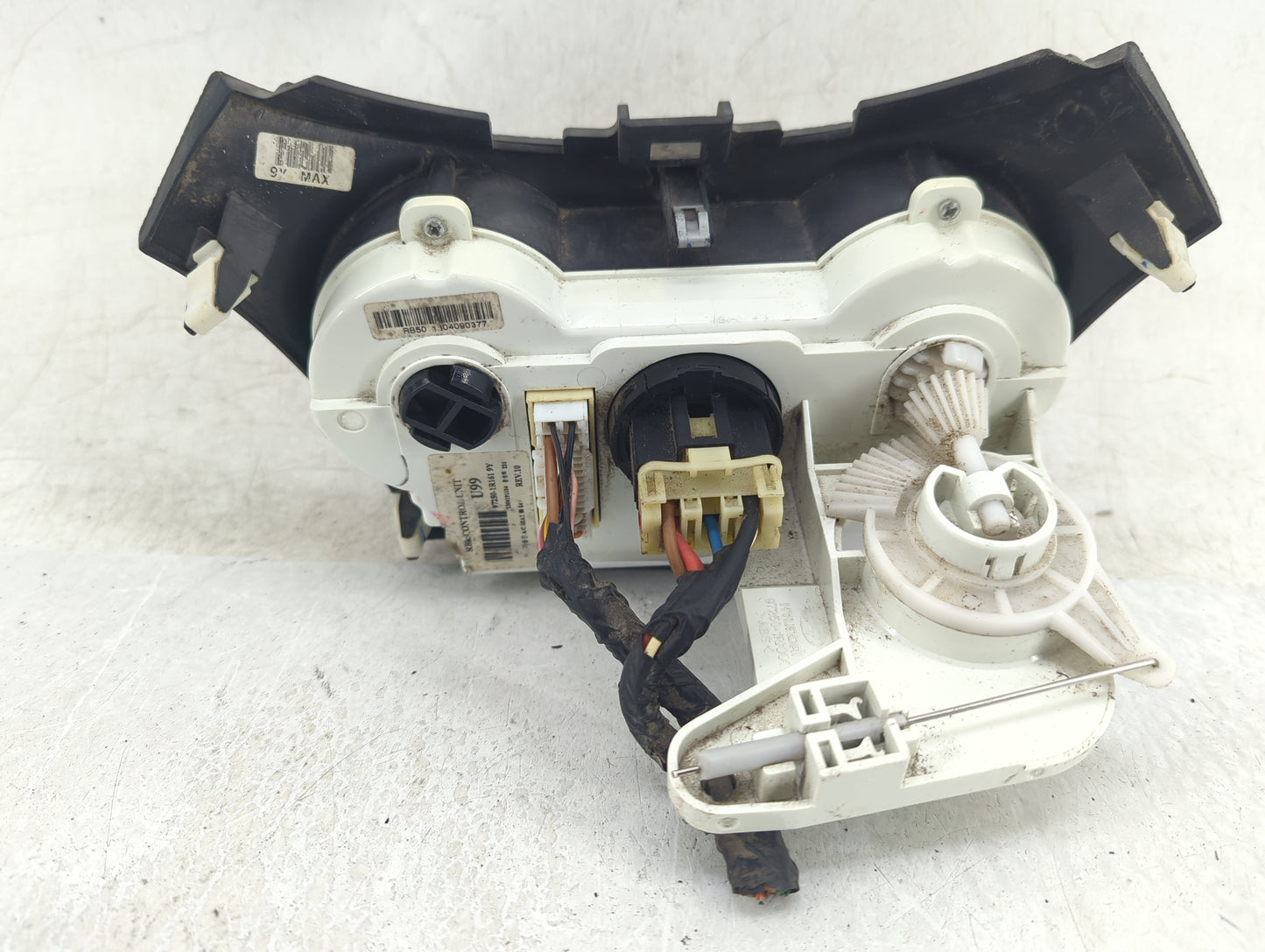 2013-2014 Hyundai Accent Climate Control Module Temperature AC/Heater Replacement Fits Fits 2013 2014 OEM Used Auto Parts -