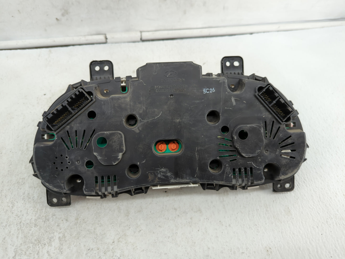 2012-2014 Hyundai Accent Instrument Cluster Speedometer Gauges P/N:94001-1R015 94001-1R000, 94001-1R010 Fits Fits 2012 2013