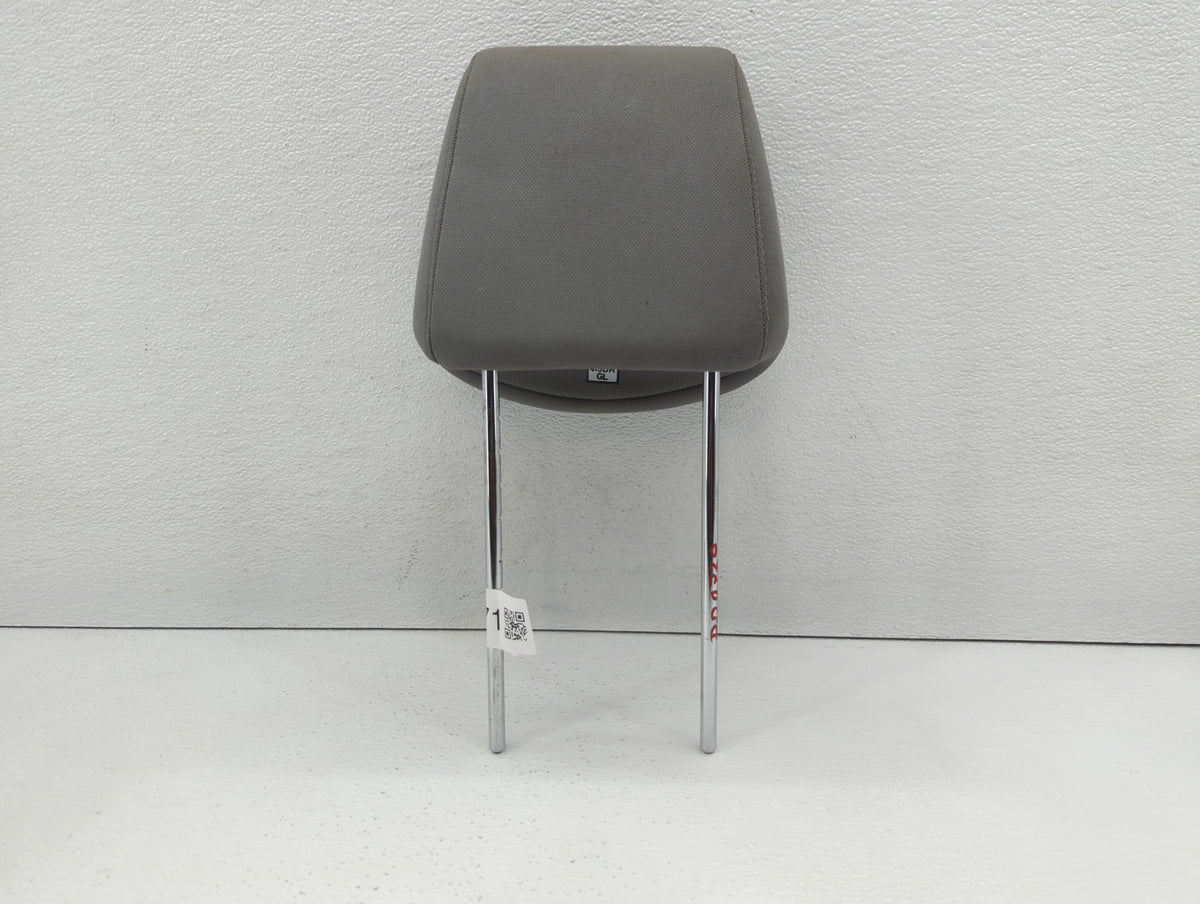 2013 Hyundai Accent Headrest Head Rest Rear Center Seat Grey 461671 - Oemusedautoparts1.com