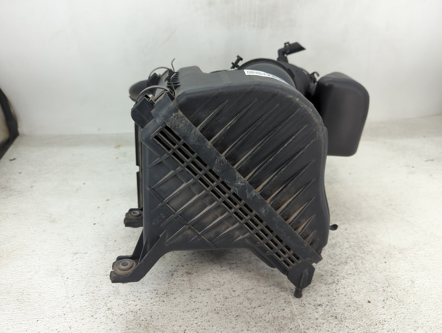 2012-2017 Hyundai Azera Air Cleaner Intake-duct Hose Tube - Oemusedautoparts1.com