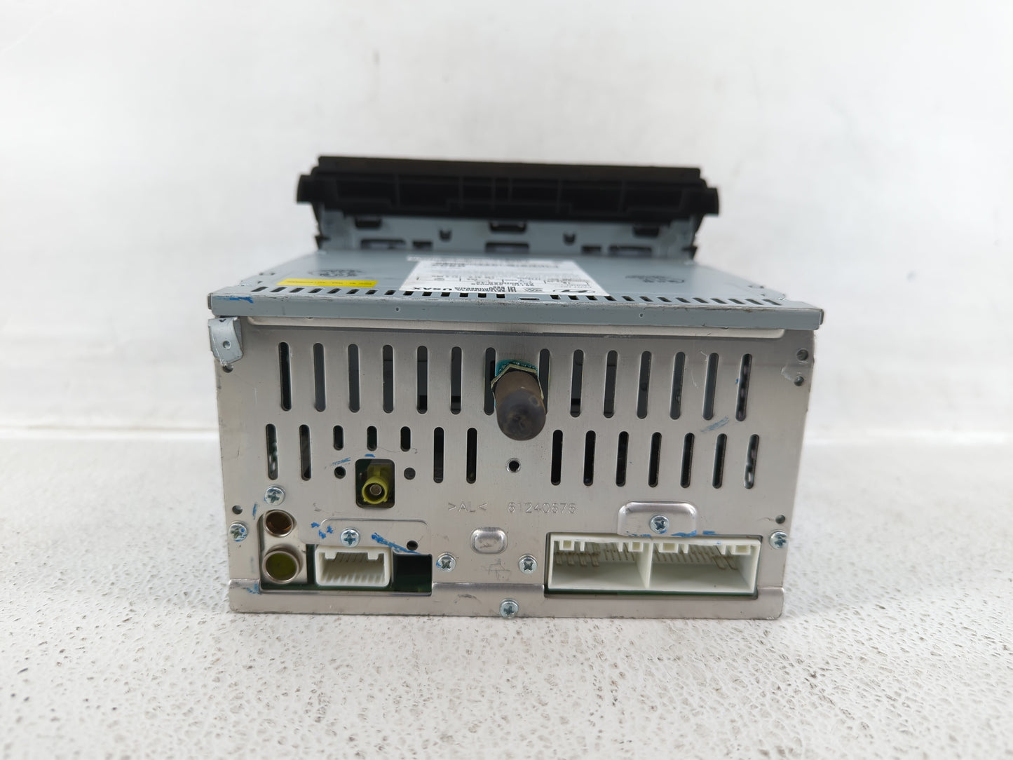2012-2014 Hyundai Azera Am Fm Cd Player Radio Receiver - Oemusedautoparts1.com
