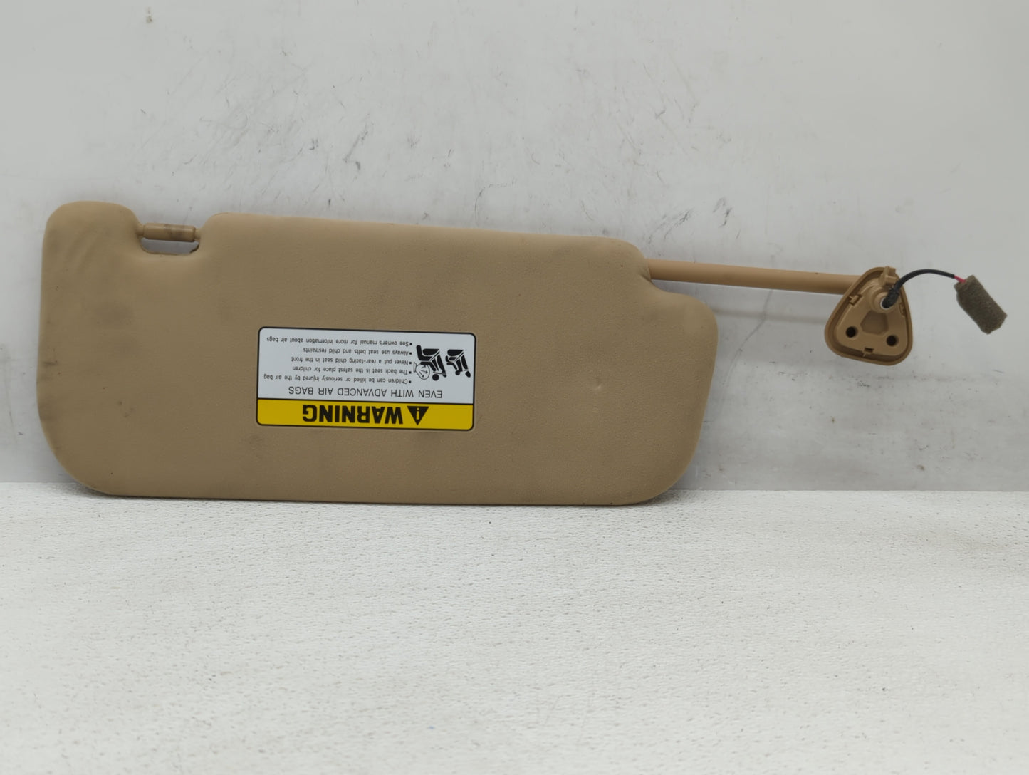 2012-2017 Hyundai Azera Sun Visor Shade Replacement Driver Left Mirror Fits Fits 2012 2013 2014 2015 2016 2017 OEM Used Auto