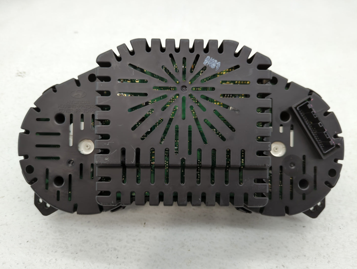 2012-2013 Hyundai Azera Instrument Cluster Speedometer Gauges P/N:94001-3V100 Fits Fits 2012 2013 OEM Used Auto Parts - Oemu