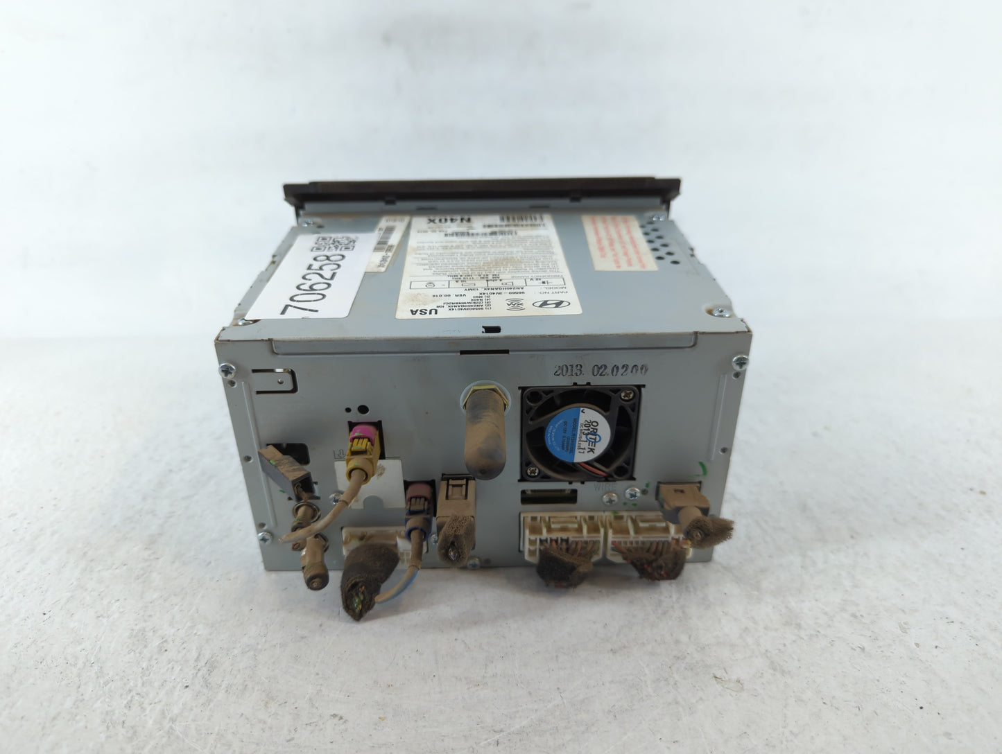 2012-2013 Hyundai Azera Radio AM FM Cd Player Receiver Replacement P/N:96560-3V4014X Fits Fits 2012 2013 OEM Used Auto Parts