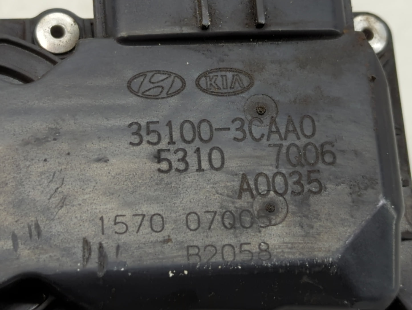 2012-2017 Hyundai Azera Throttle Body P/N:5310 7P25 35100-3CAA0 Fits Fits 2012 2013 2014 2015 2016 2017 2018 OEM Used Auto P