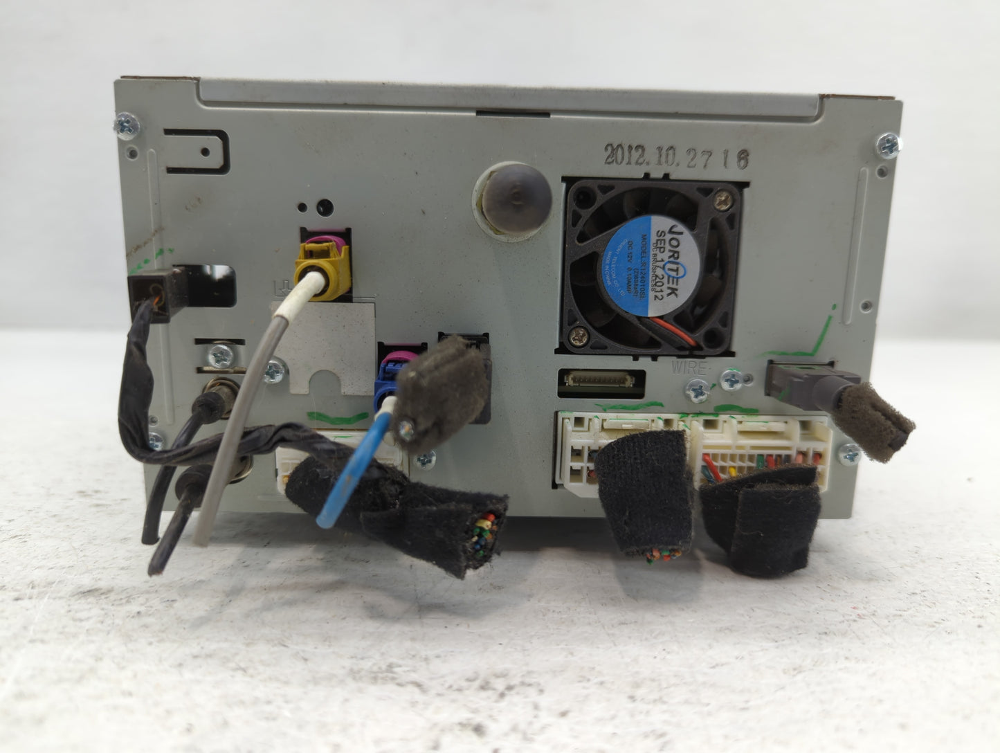 2012-2013 Hyundai Azera Radio AM FM Cd Player Receiver Replacement P/N:96560-3V4014X Fits Fits 2012 2013 OEM Used Auto Parts