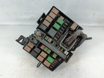 2012-2013 Hyundai Azera Fusebox Fuse Box Panel Relay Module P/N:91206 3V040 Fits Fits 2012 2013 OEM Used Auto Parts