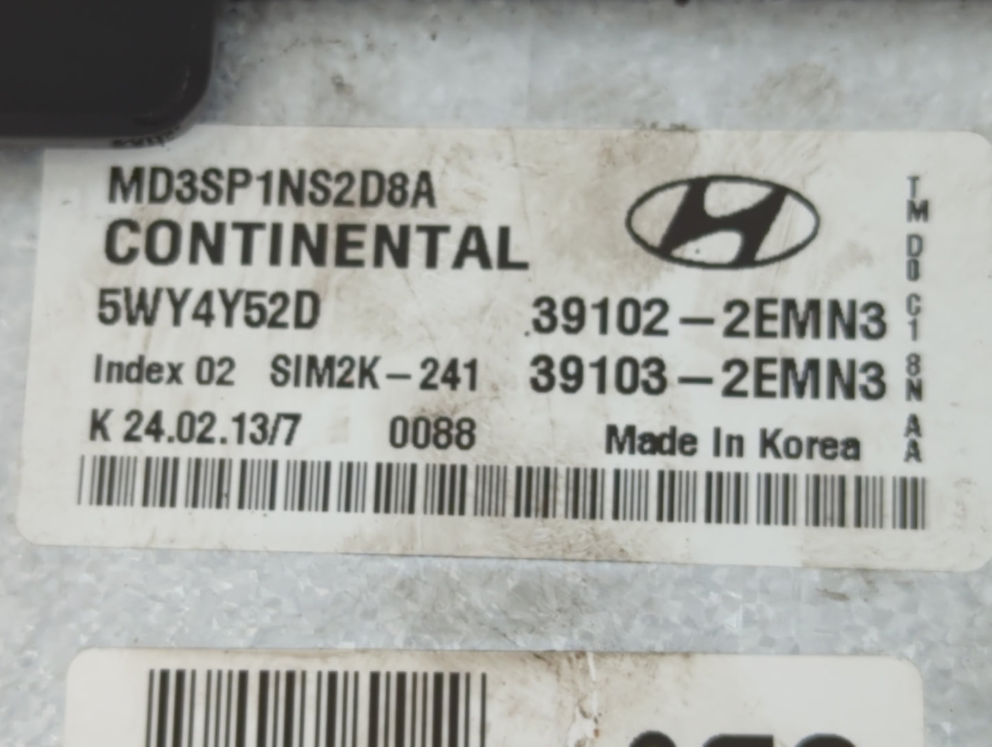 2013 Hyundai Elantra PCM Engine Control Computer ECU ECM PCU OEM P/N:5WY4Y52D 39102-2EMN3 Fits OEM Used Auto Parts - Oemused