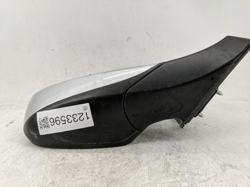 2011-2015 Hyundai Elantra Passenger Side View Mirror - Right Door Mirror OEM Used