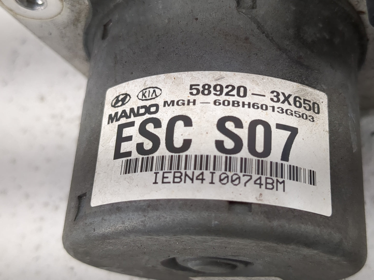 2011-2013 Hyundai Elantra ABS Pump Control Module Replacement P/N:58920-3X650 Fits Fits 2011 2012 2013 OEM Used Auto Parts -